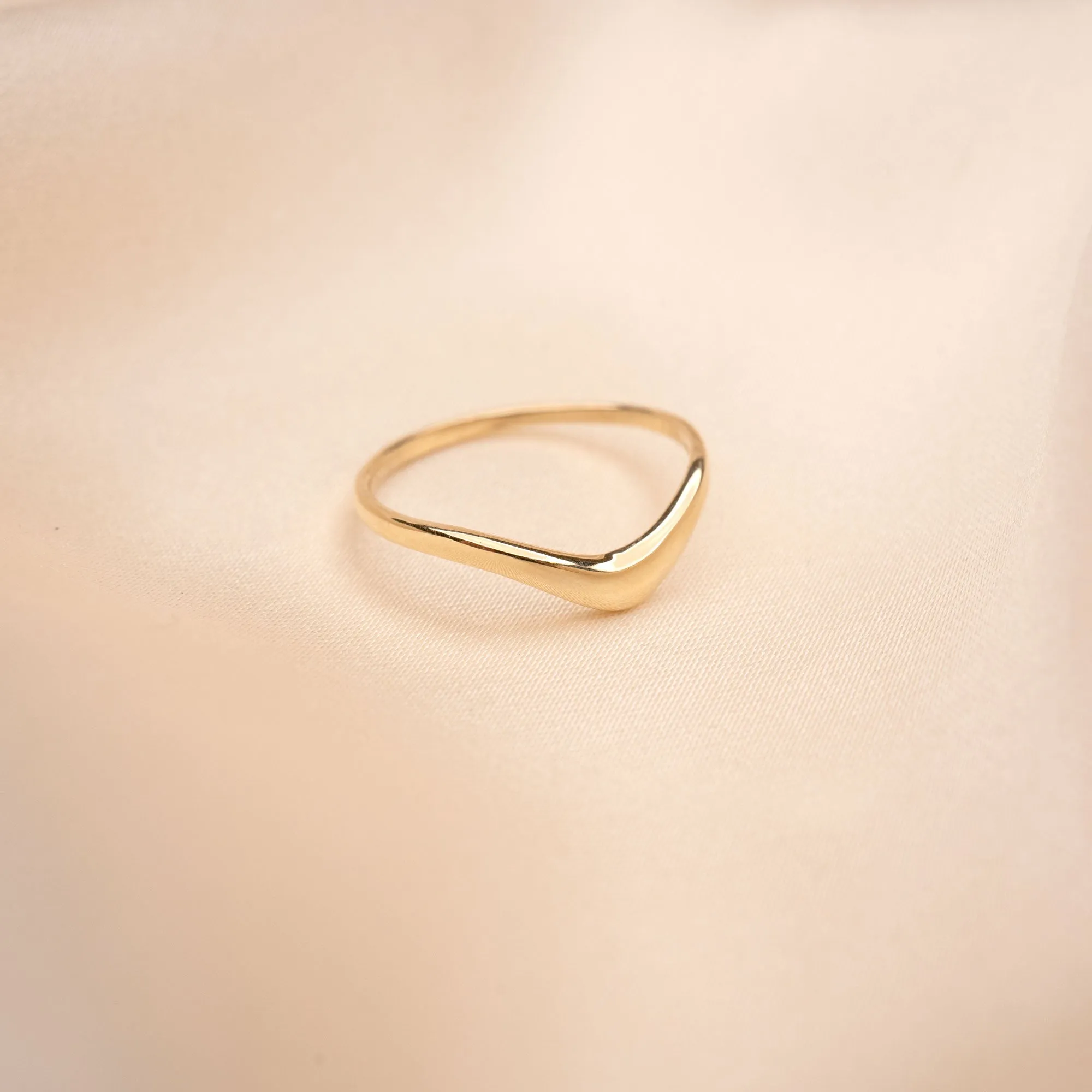 14k Gold V Shaped Ring