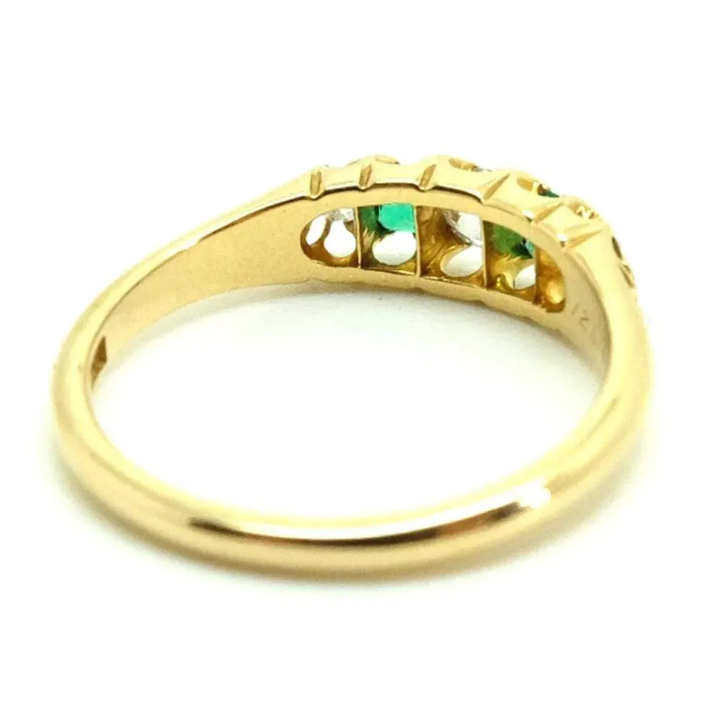 Antique Victorian Emerald 18ct Diamond Ring