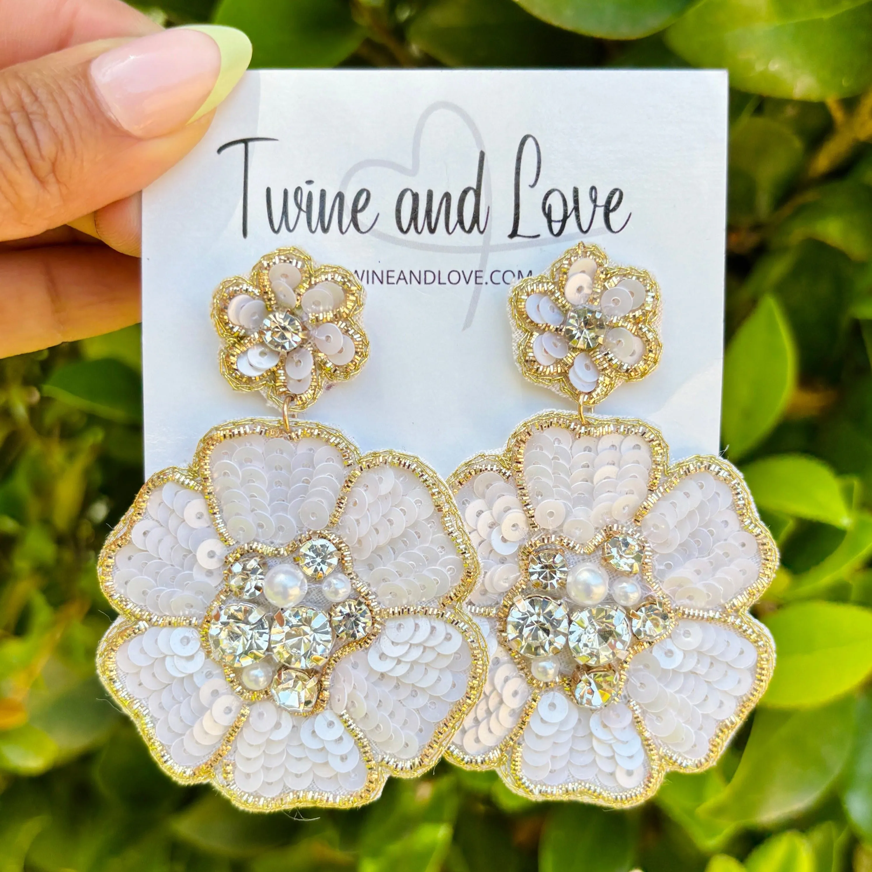 Bella White Beaded Earrings