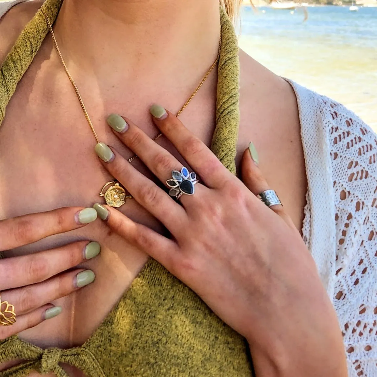 BLUE FLOWERS - LABRADORITE 925 BOHO RING