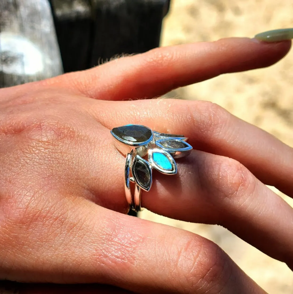 BLUE FLOWERS - LABRADORITE 925 BOHO RING