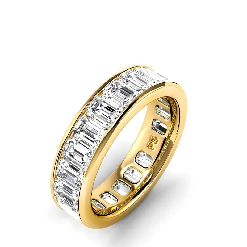 Brilliant 5.20 CT Emerald Cut Diamonds - Eternity Ring in 14KT Yellow Gold