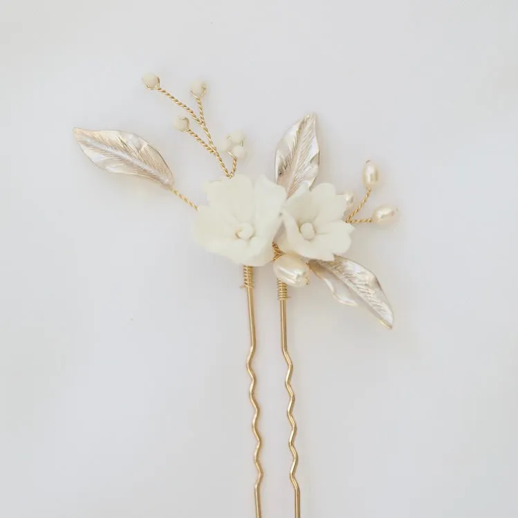 C194 boho bridal hair comb, clay flower with silver/champagne leaves