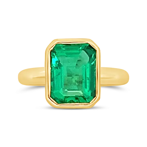 Emerald cut Emerald Ring