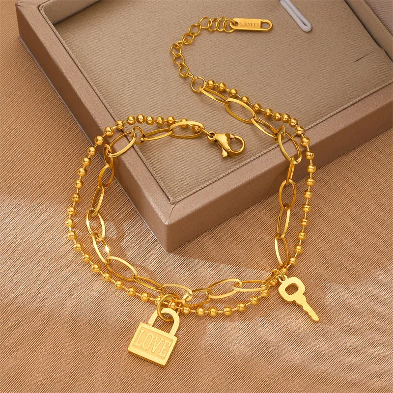 Fashion Simple Heart Lock Design Bracelet