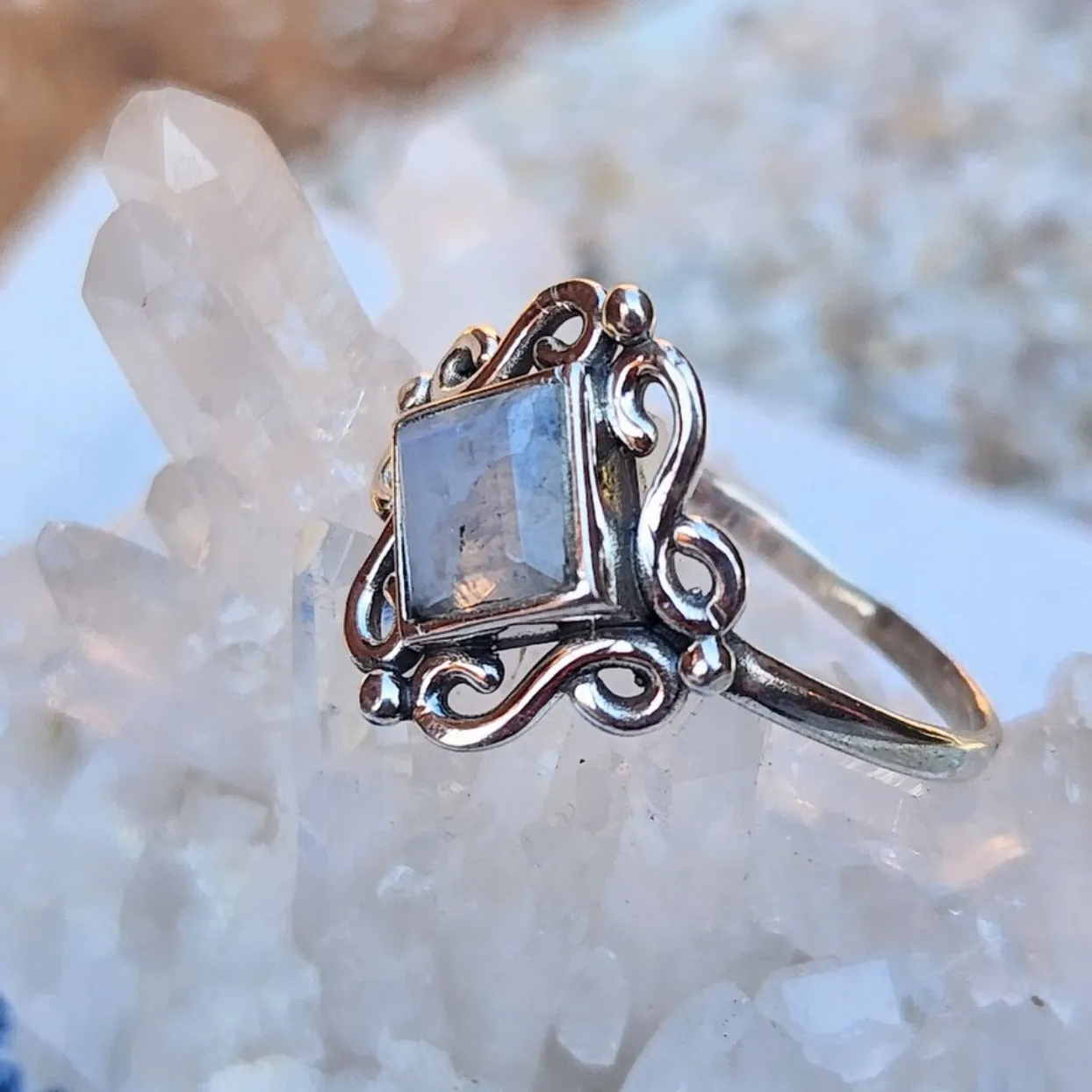 INFINITY MOONSTONE - 925 RING