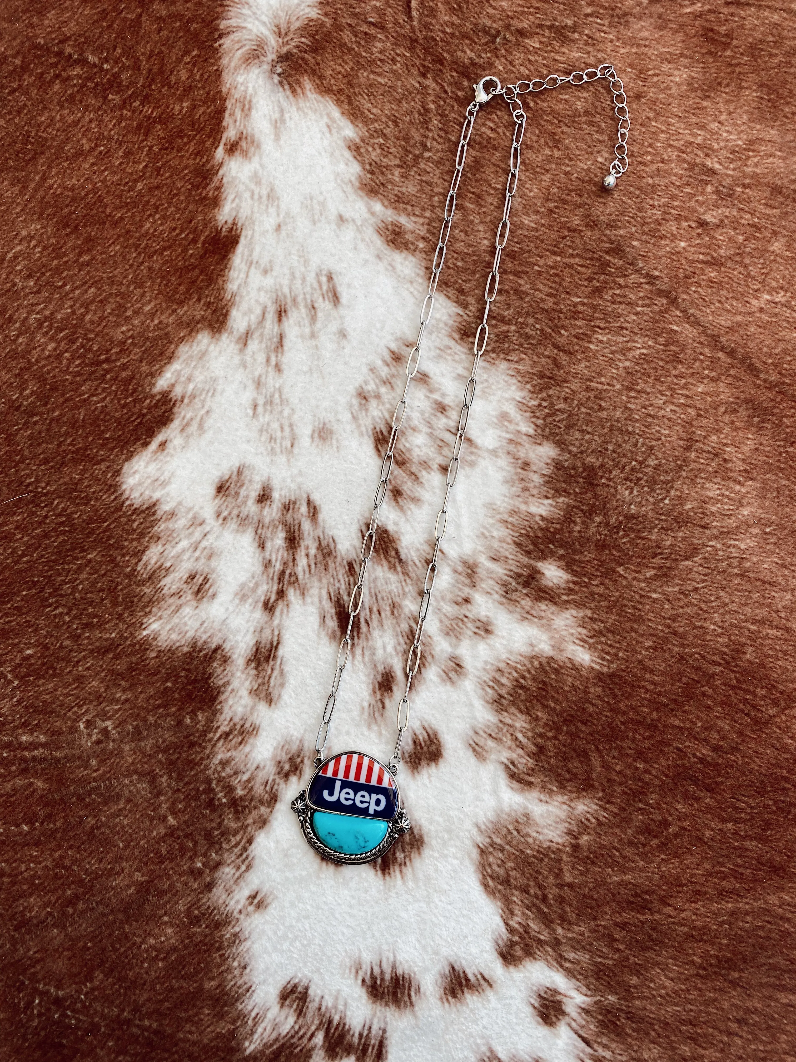 ‘Jeep’ Round Turquoise Necklace