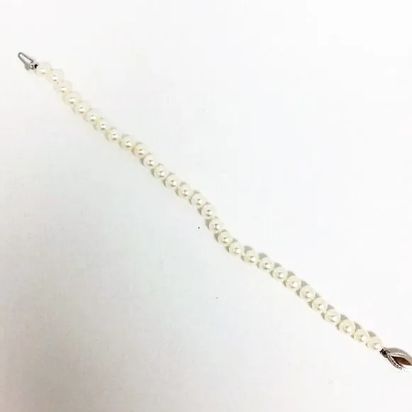 Pearl Bracelet