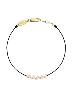 Queen Pearl Black String Yellow Gold Bracelet