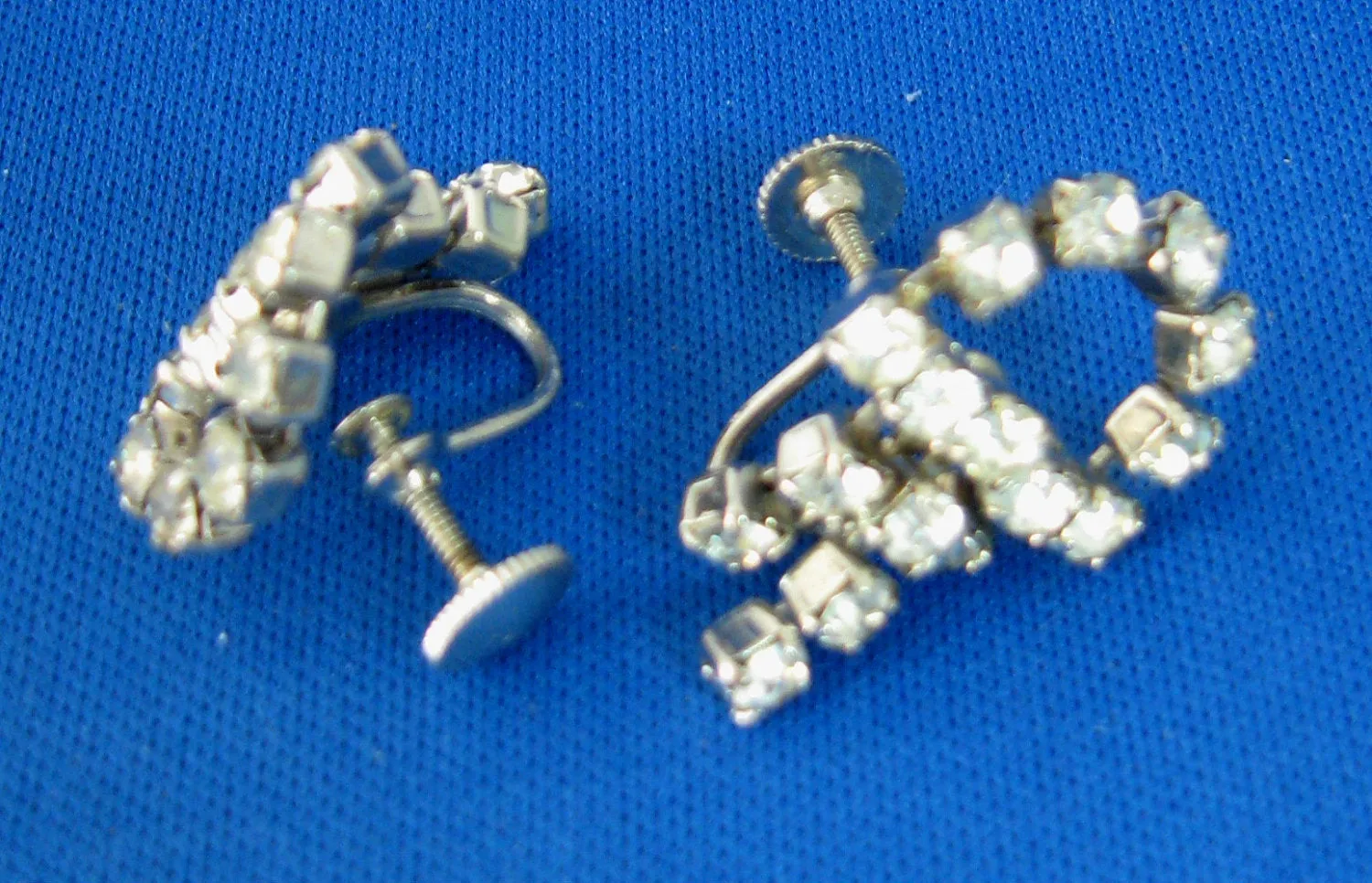 Rhinestone Earrings Dangles Screw Back 1950s Vintage Tea Party Glamour