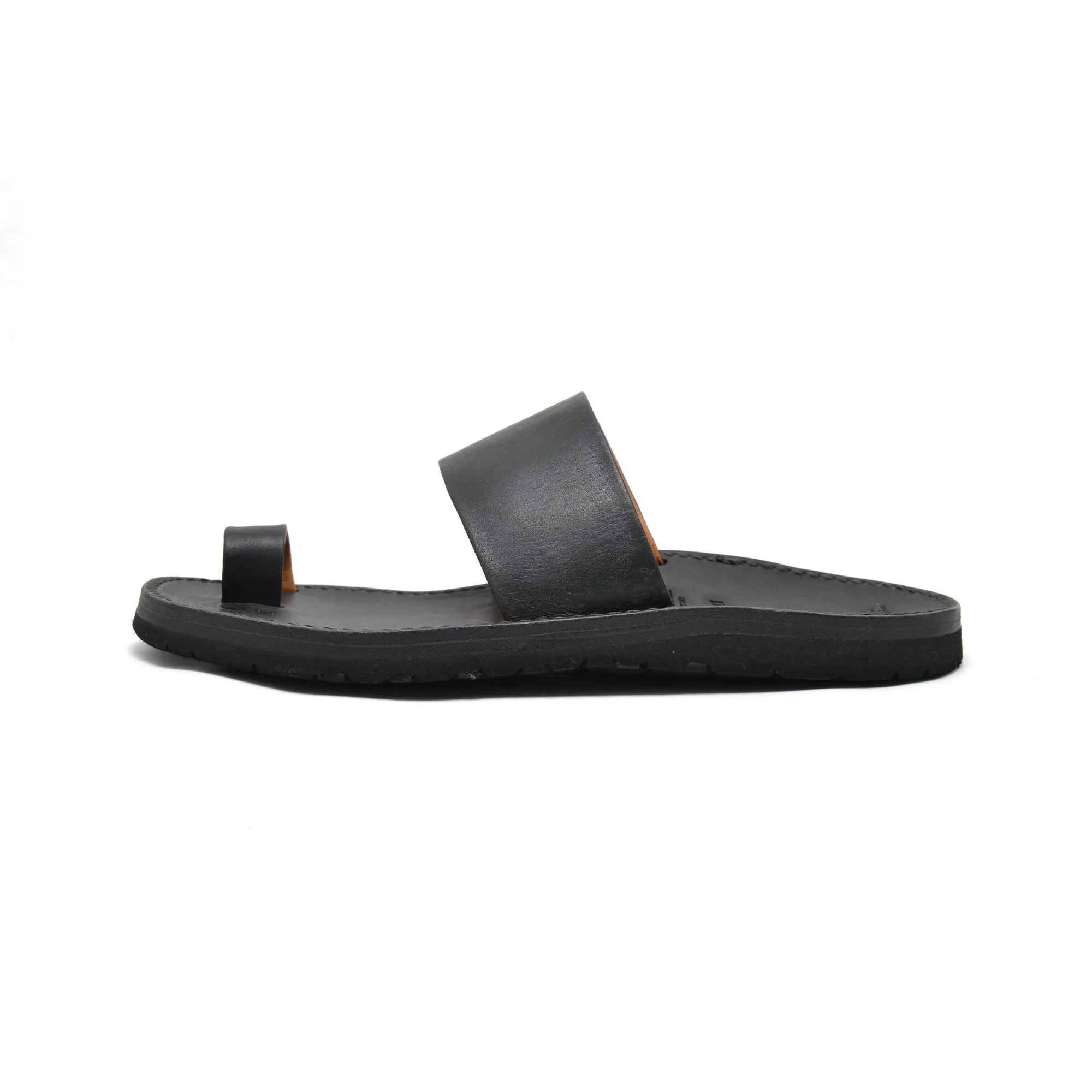 THUMB RING SANDAL