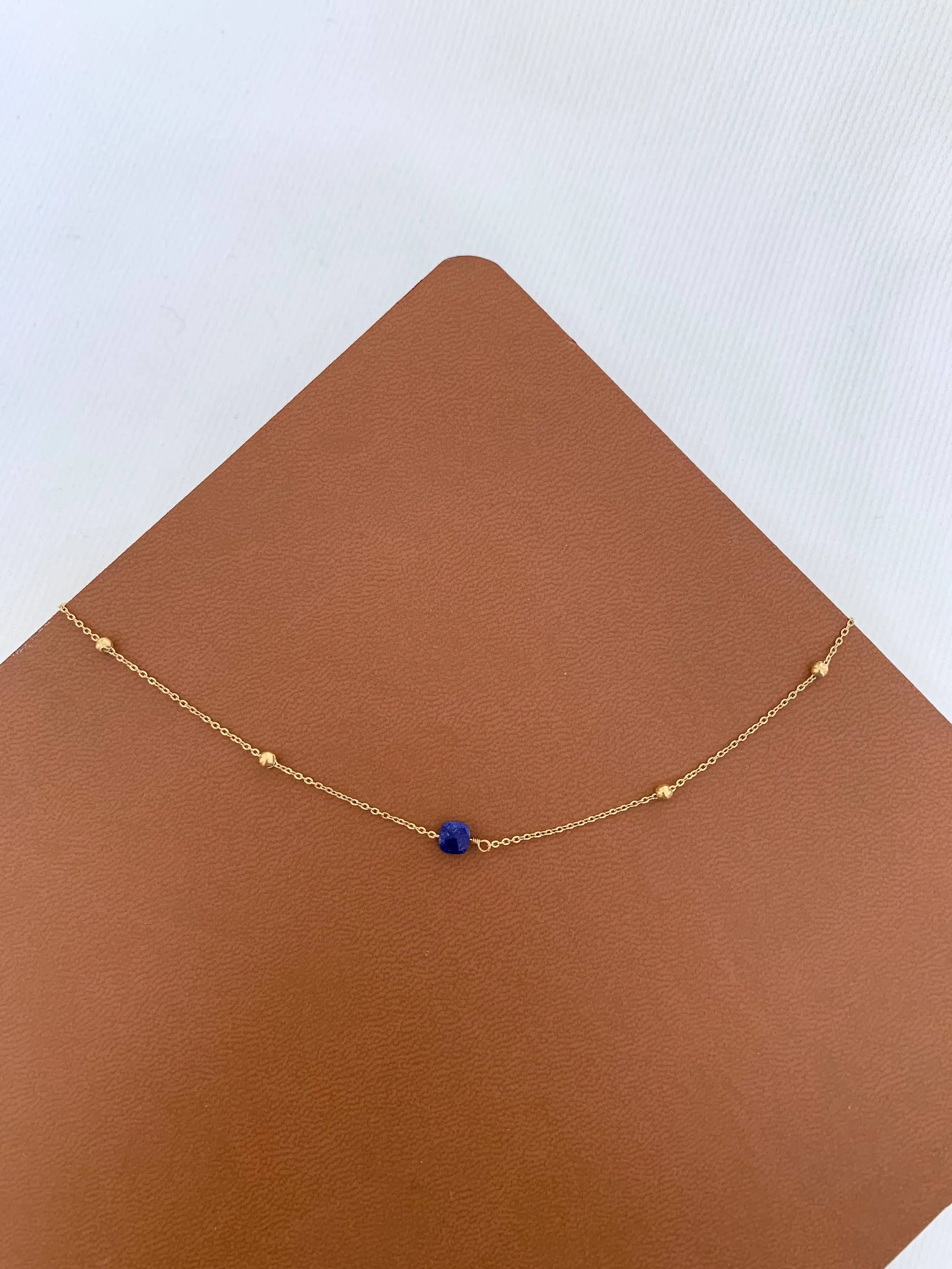 Victoire Collection - Lapis Lazuli Stone pendant necklace: Lapis Lazuli