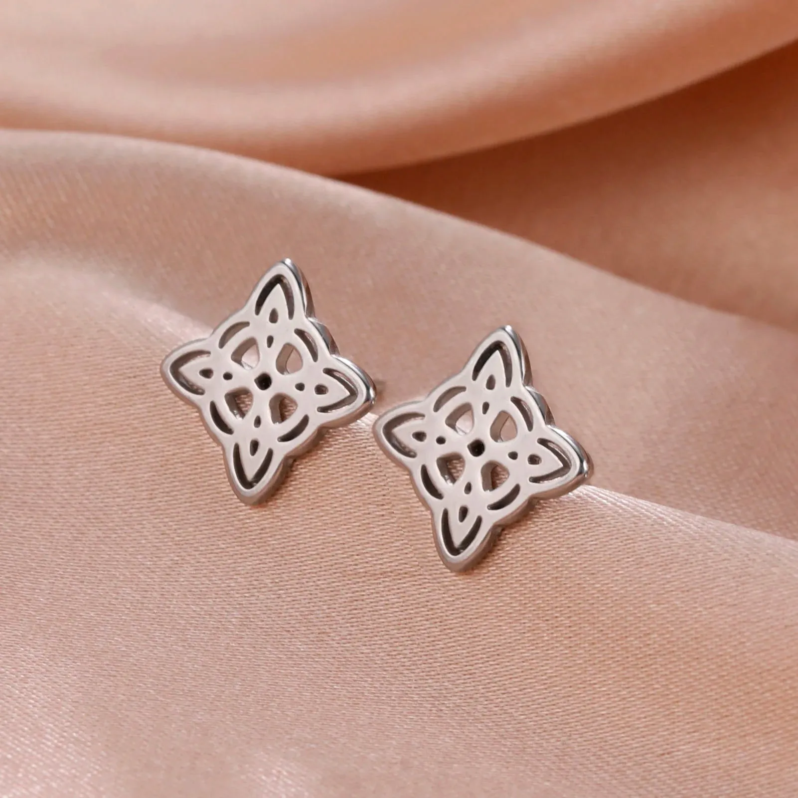 Witchcraft Stainless Steel Witch Knot Stud Earrings for Women Celtic Knot Amulet Protection Earring Jewelry Valentines Day Gift