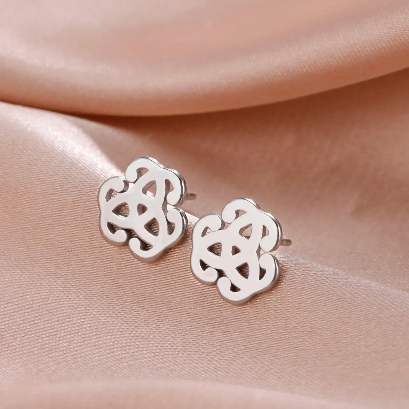 Witchcraft Stainless Steel Witch Knot Stud Earrings for Women Celtic Knot Amulet Protection Earring Jewelry Valentines Day Gift